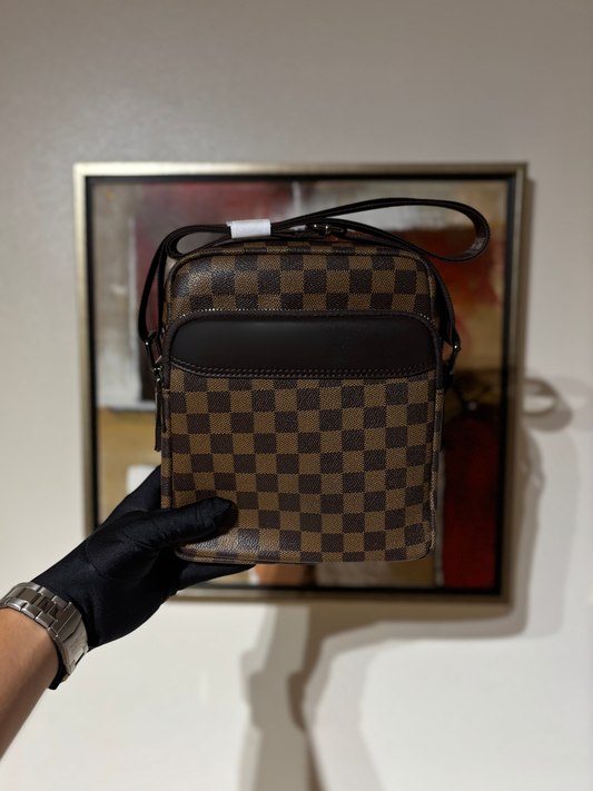 Bolso Cuadrados Café EcoCuero | LV