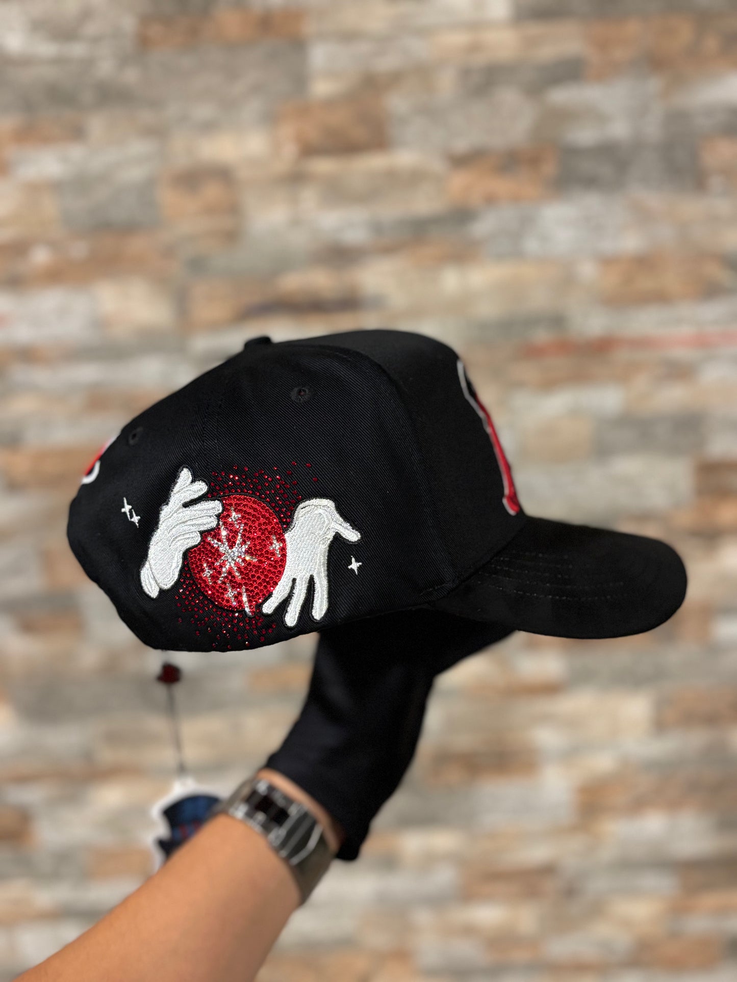 31 Hats | El mago + Etiqueta