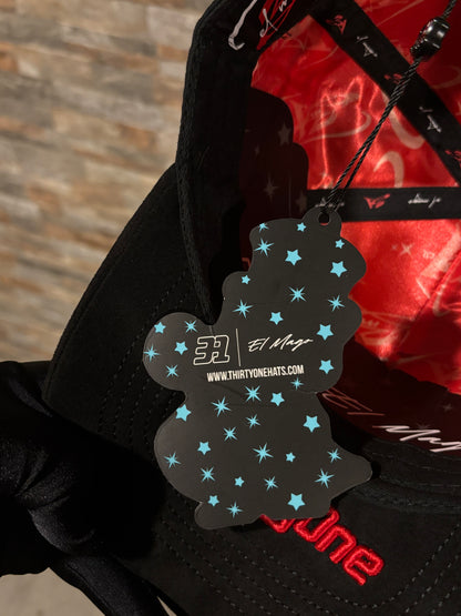 31 Hats | El mago + Etiqueta